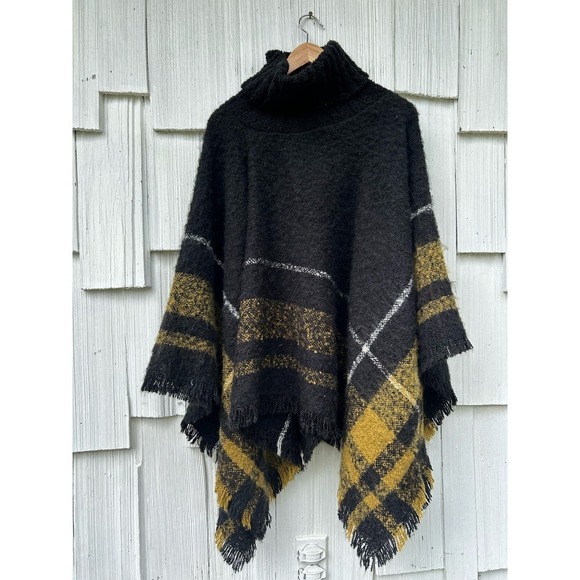 World Market‎ Turtle Neck Pullover Shawl NWT - Picture 5 of 7